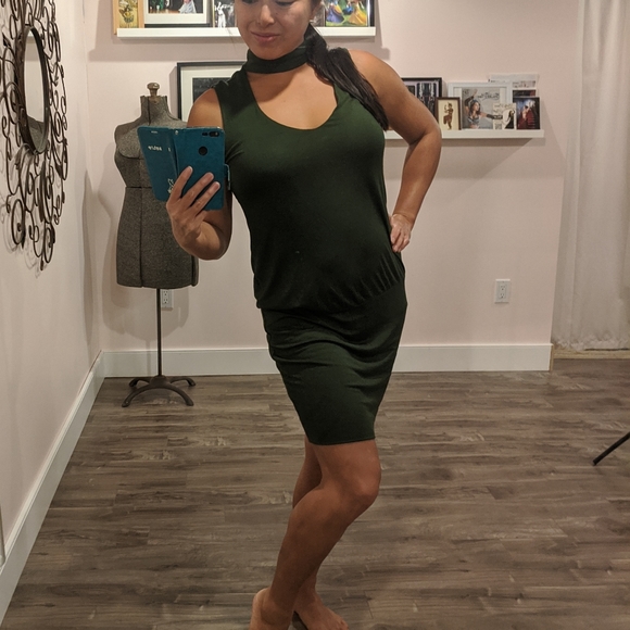 Sleeveless Dress 4 items for $20❤️ - Picture 2 of 5